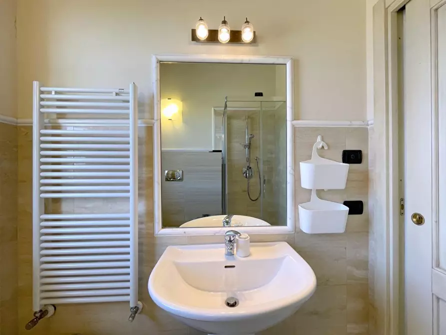 Immagine 53 di Casa bifamiliare in vendita  a Camaiore