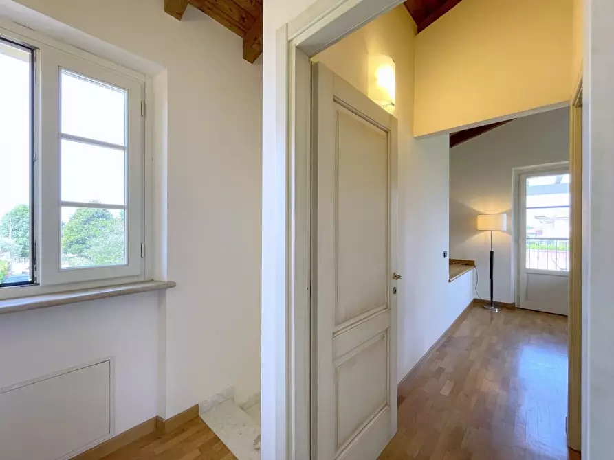 Immagine 54 di Casa bifamiliare in vendita  a Camaiore