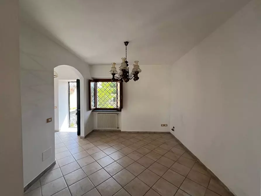 Immagine 7 di Appartamento in vendita  a San Giuliano Terme