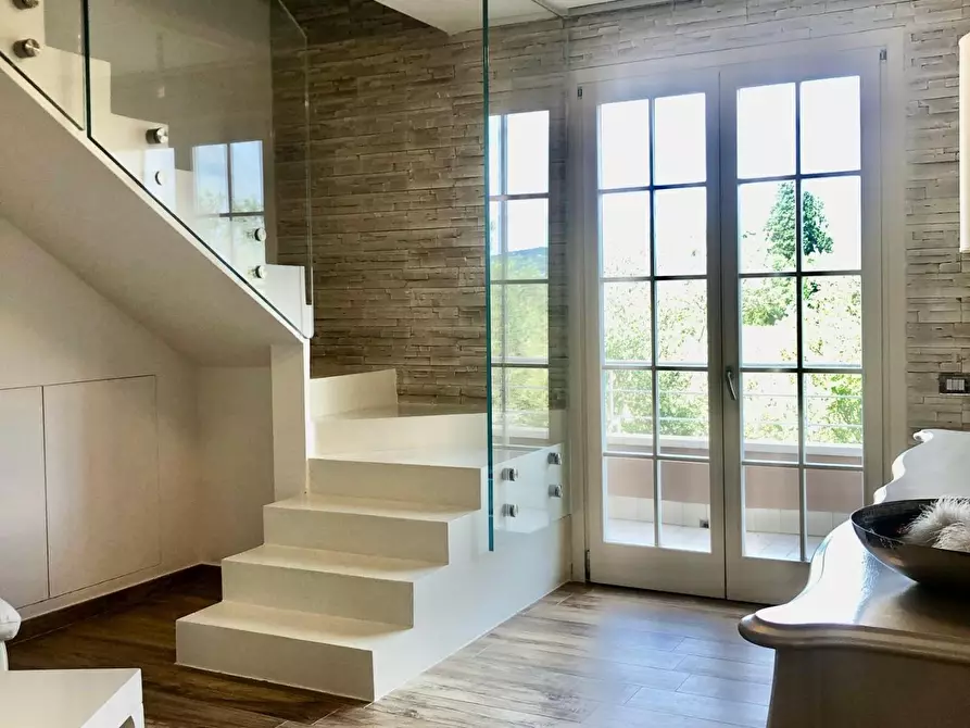 Immagine 2 di Mansarda in vendita  a Vinci