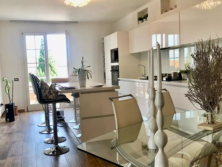 Immagine 18 di Mansarda in vendita  a Vinci