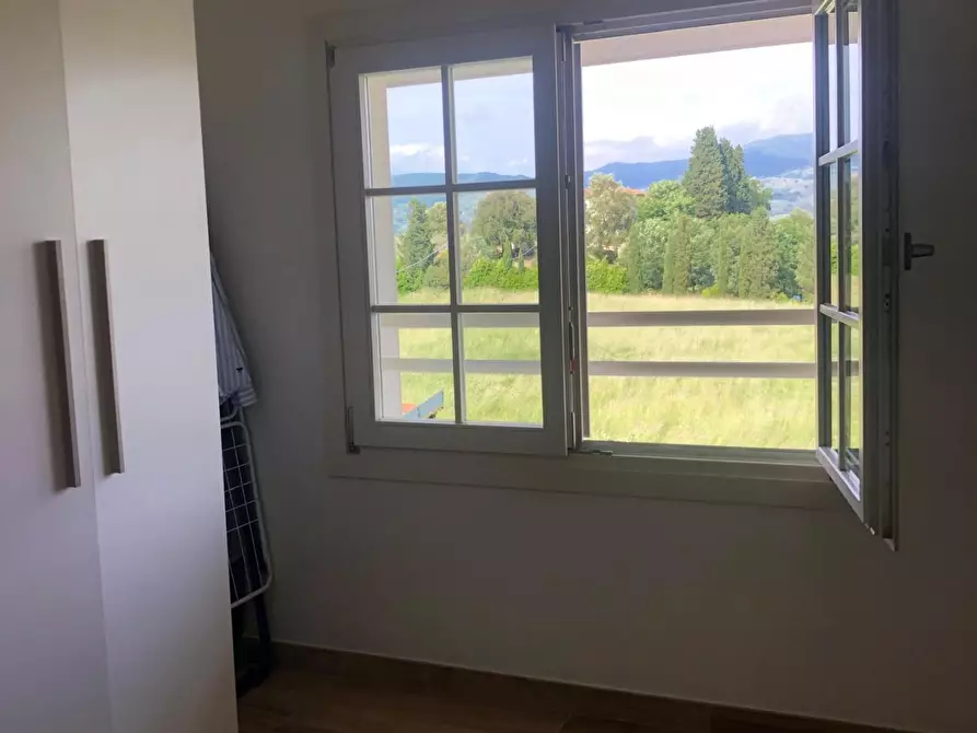 Immagine 11 di Mansarda in vendita  a Vinci