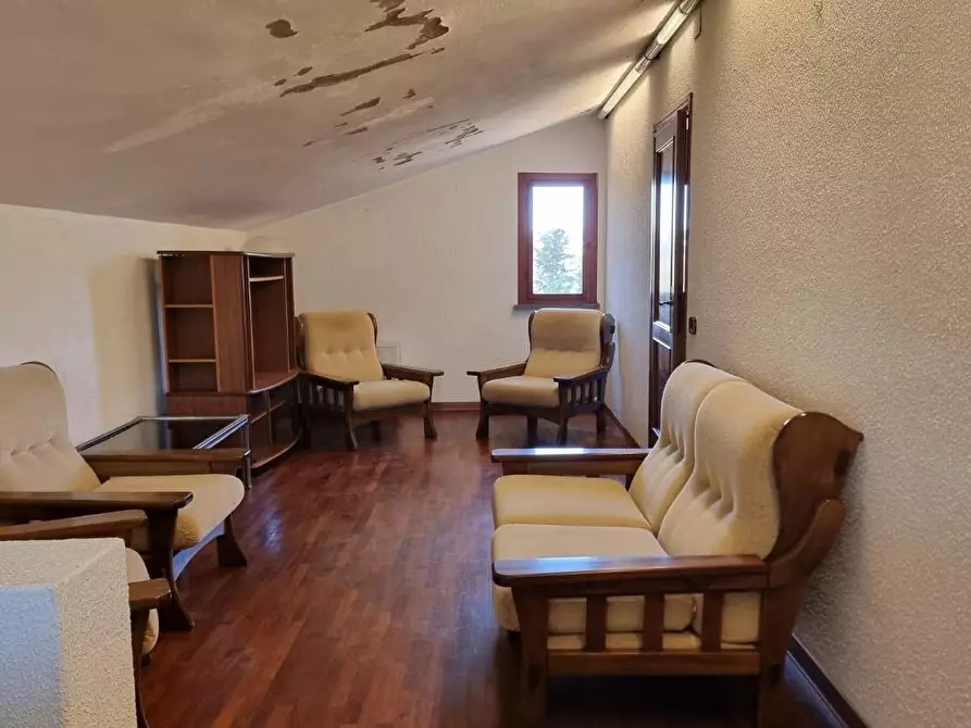 Immagine 15 di Villa in vendita  a Santa Maria A Monte