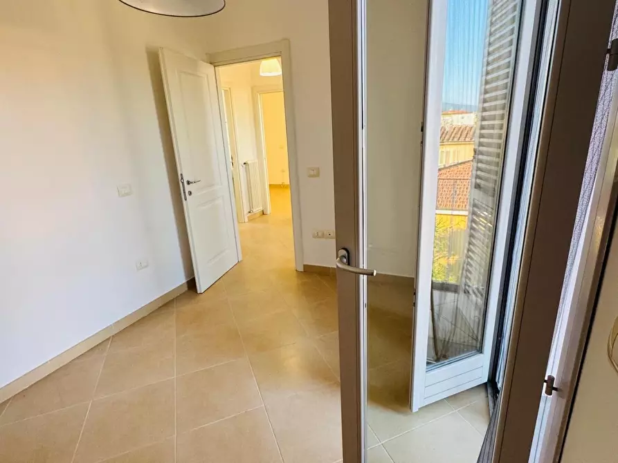 Immagine 22 di Appartamento in vendita  a Pisa