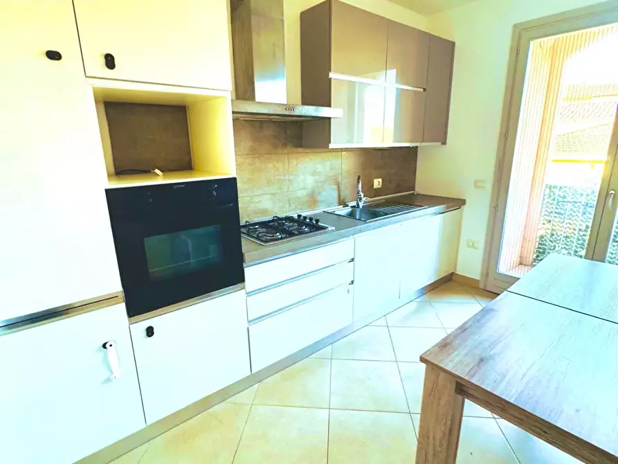 Immagine 4 di Appartamento in vendita  a Pisa