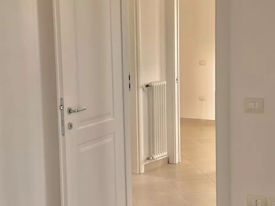 Immagine 12 di Appartamento in vendita  a Pisa