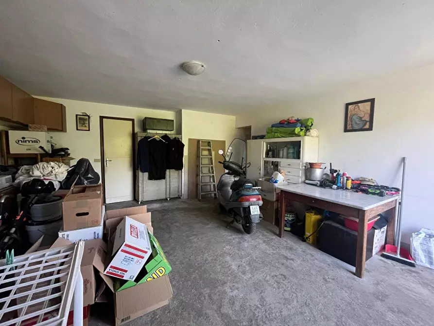 Immagine 43 di Casa indipendente in vendita  a Crespina Lorenzana