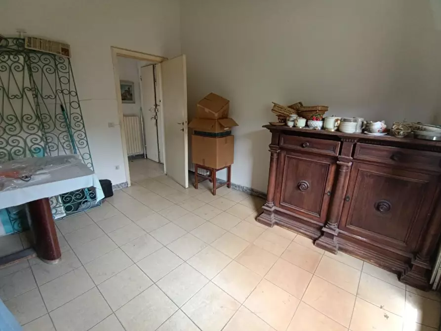 Immagine 13 di Appartamento in vendita  a Massa