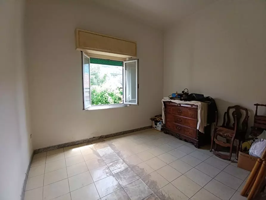 Immagine 4 di Appartamento in vendita  a Massa