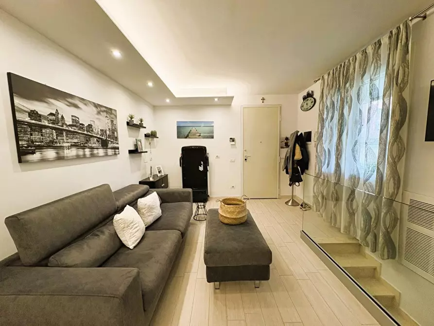 Immagine 20 di Appartamento in vendita  a Empoli