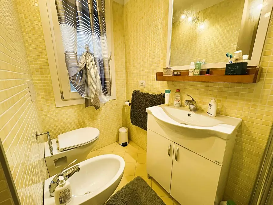 Immagine 22 di Appartamento in vendita  a Empoli