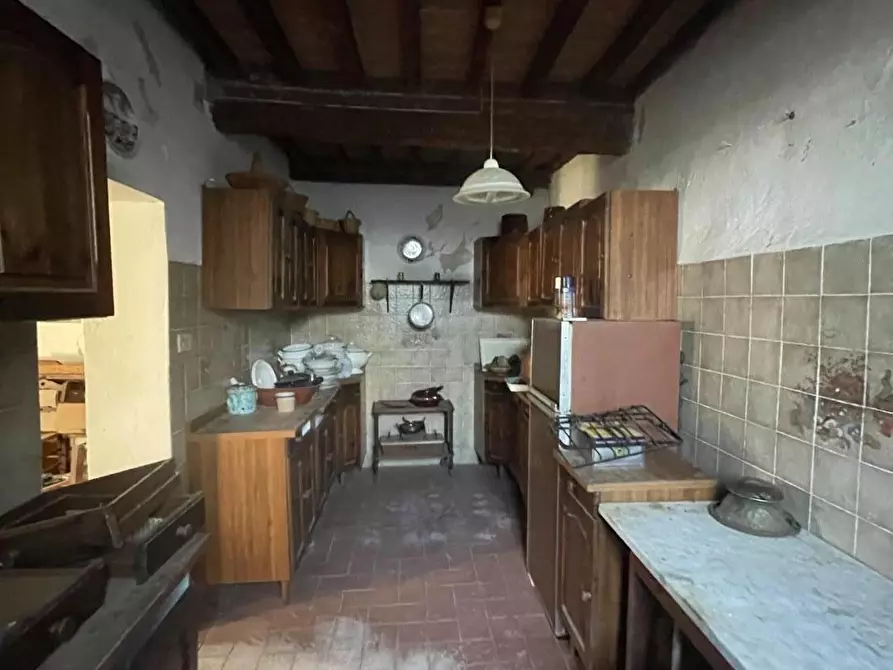 Immagine 5 di Porzione di casa in vendita  a Montalcino