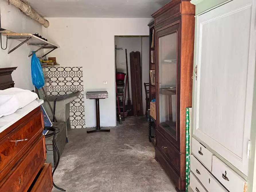 Immagine 11 di Appartamento in vendita  a Siena