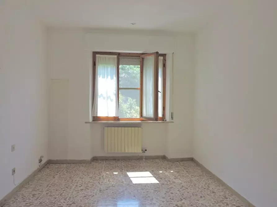 Immagine 12 di Appartamento in vendita  a San Giuliano Terme