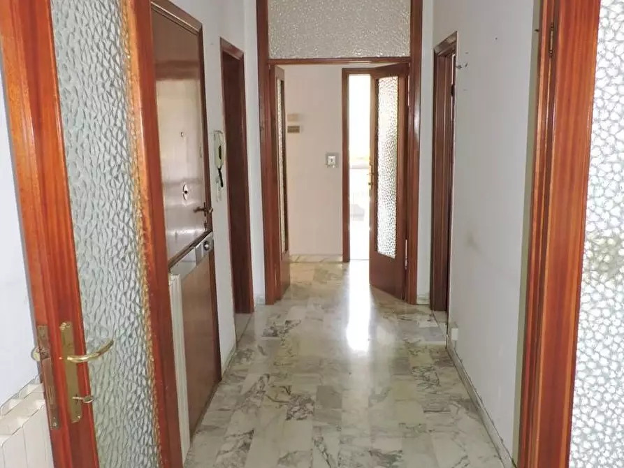 Immagine 8 di Appartamento in vendita  a San Giuliano Terme