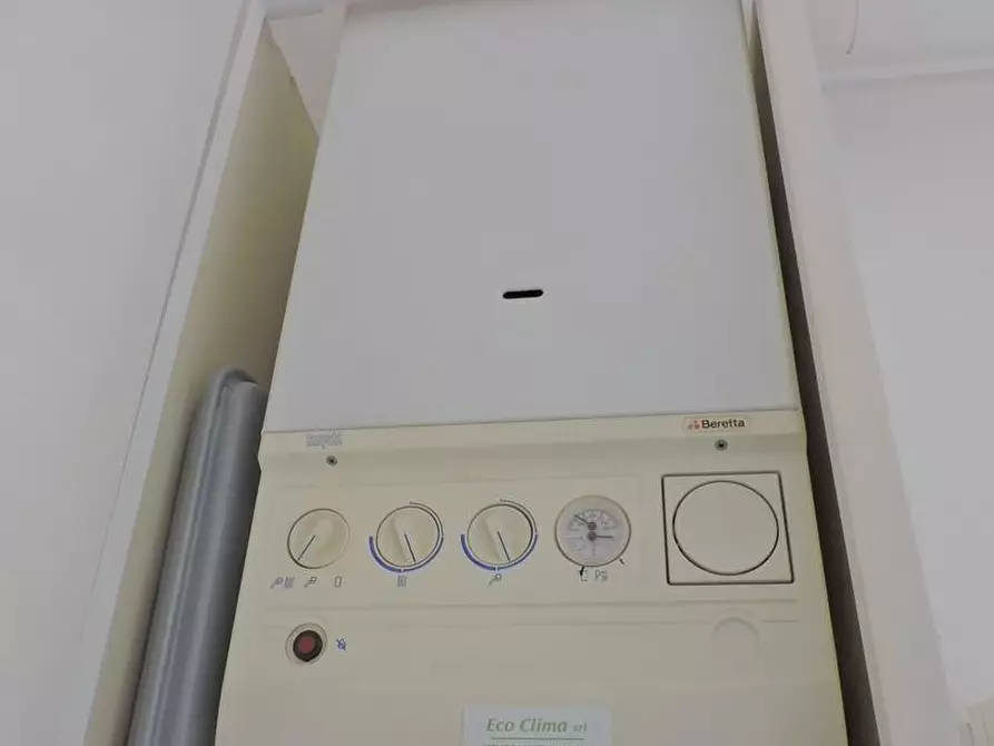 Immagine 16 di Appartamento in vendita  a San Giuliano Terme