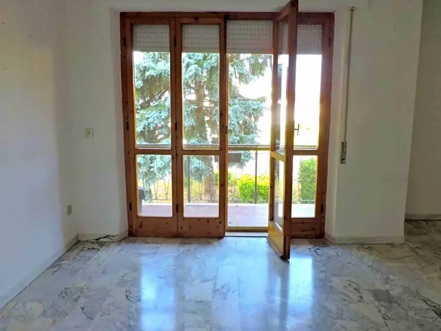 Immagine 6 di Appartamento in vendita  a San Giuliano Terme