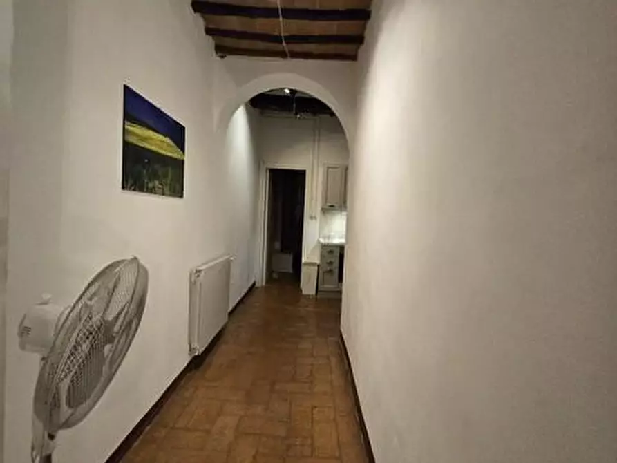 Immagine 7 di Appartamento in vendita  a Siena