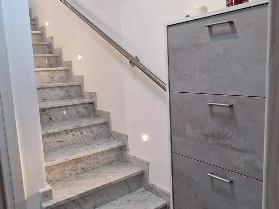 Immagine 36 di Appartamento in vendita  a Carrara