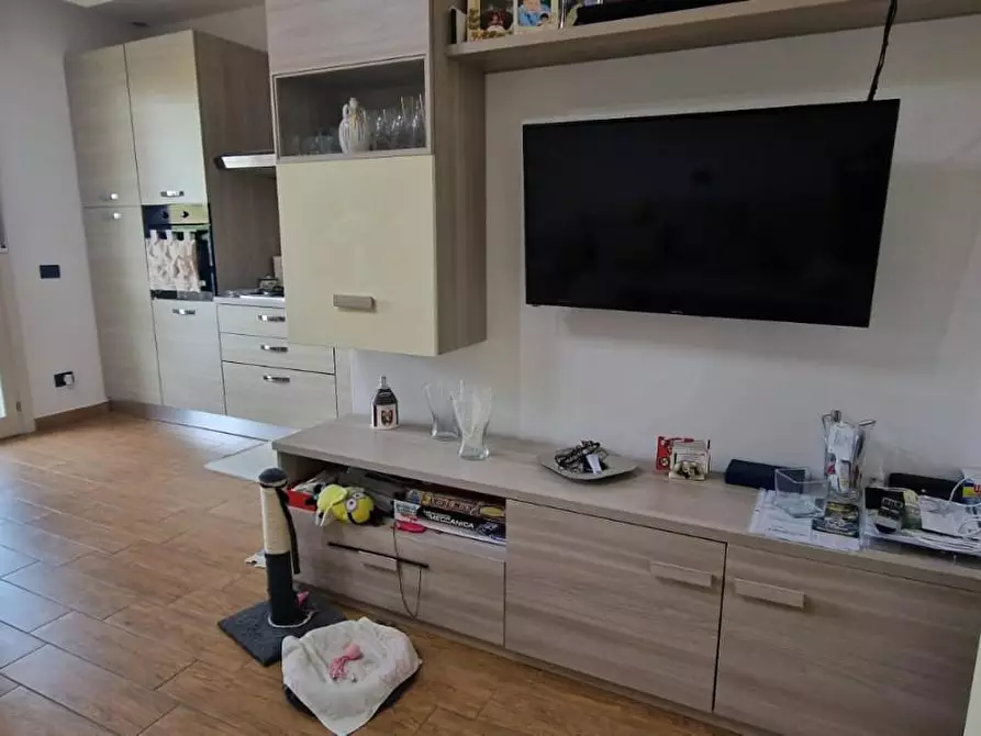 Immagine 10 di Appartamento in vendita  a Carrara