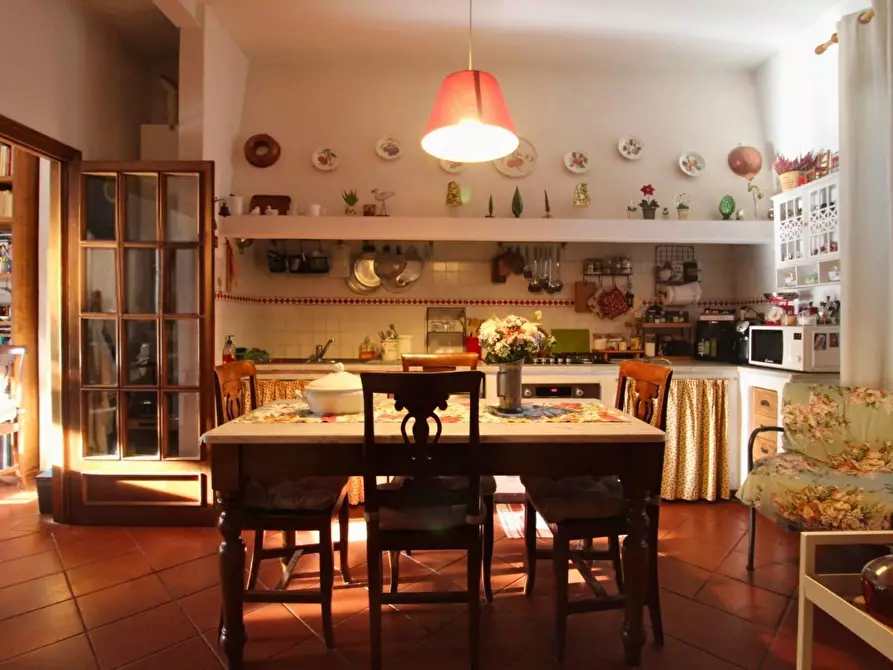 Immagine 18 di Casa indipendente in vendita  a Pisa