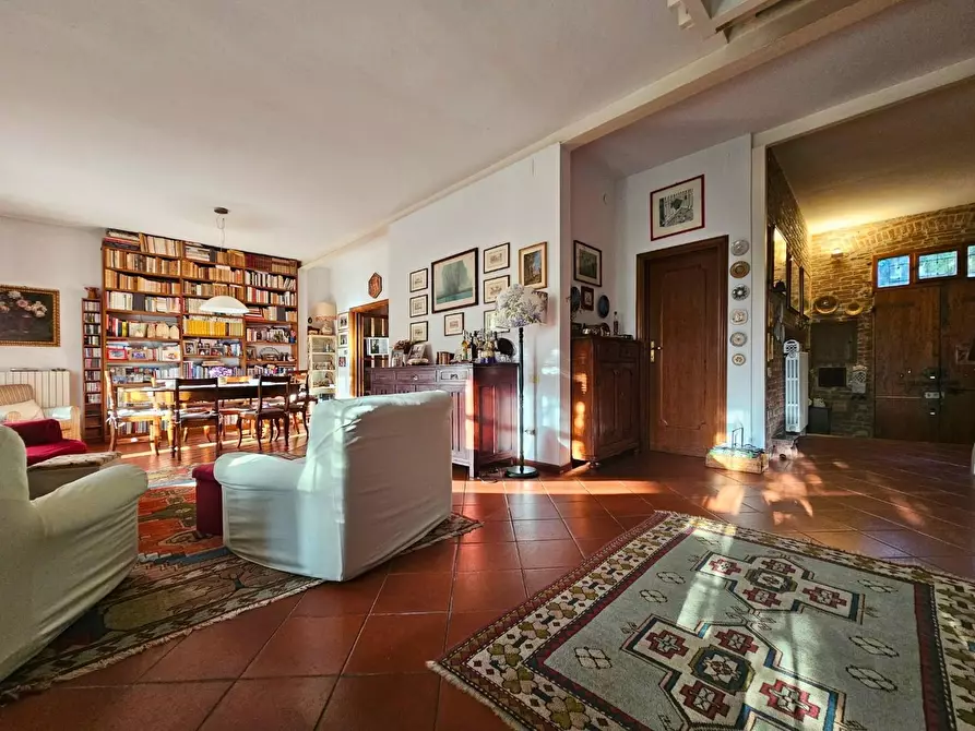 Immagine 24 di Casa indipendente in vendita  a Pisa