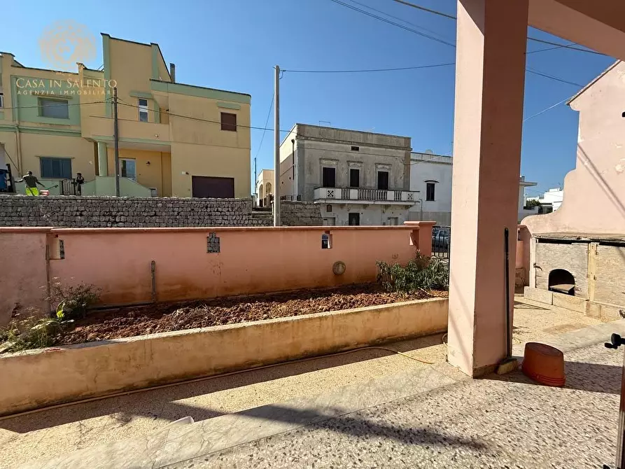 Immagine 4 di Appartamento in vendita  a Gagliano Del Capo