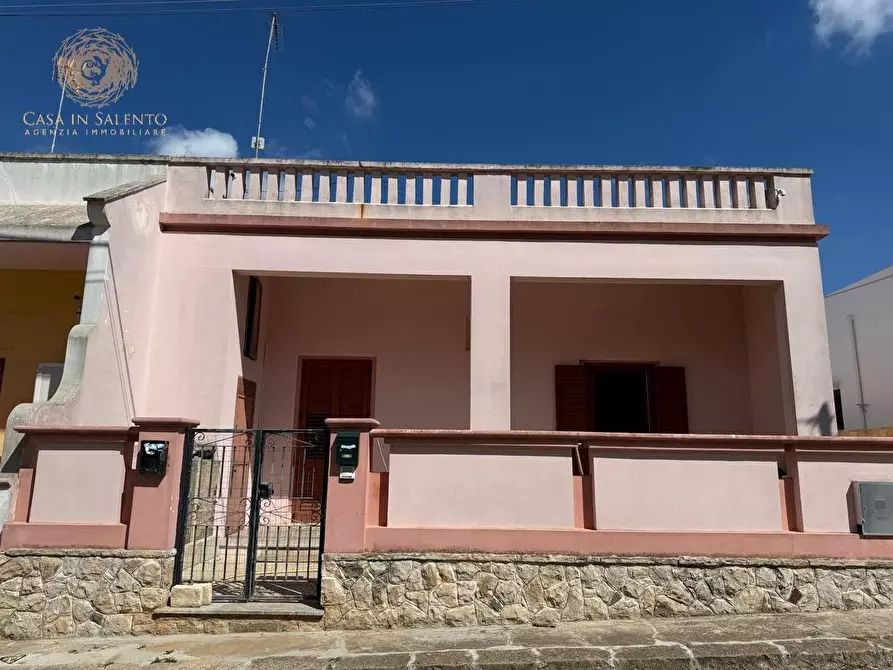 Immagine 15 di Appartamento in vendita  a Gagliano Del Capo