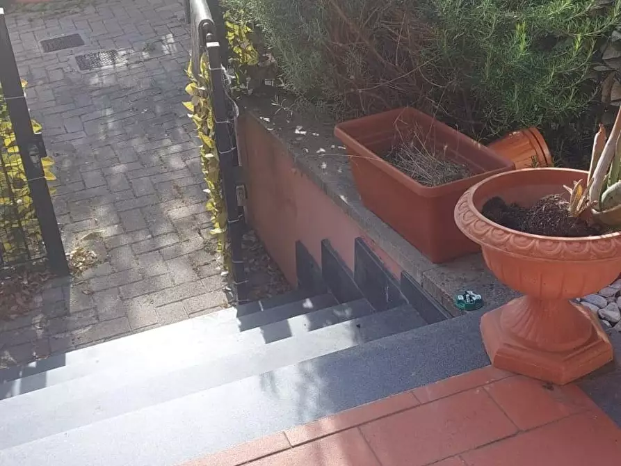 Immagine 11 di Appartamento in vendita  a Bientina