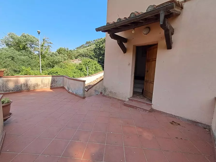 Immagine 8 di Appartamento in vendita  a Buti