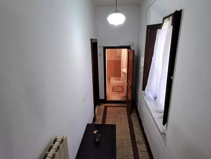 Immagine 16 di Appartamento in vendita  a Buti