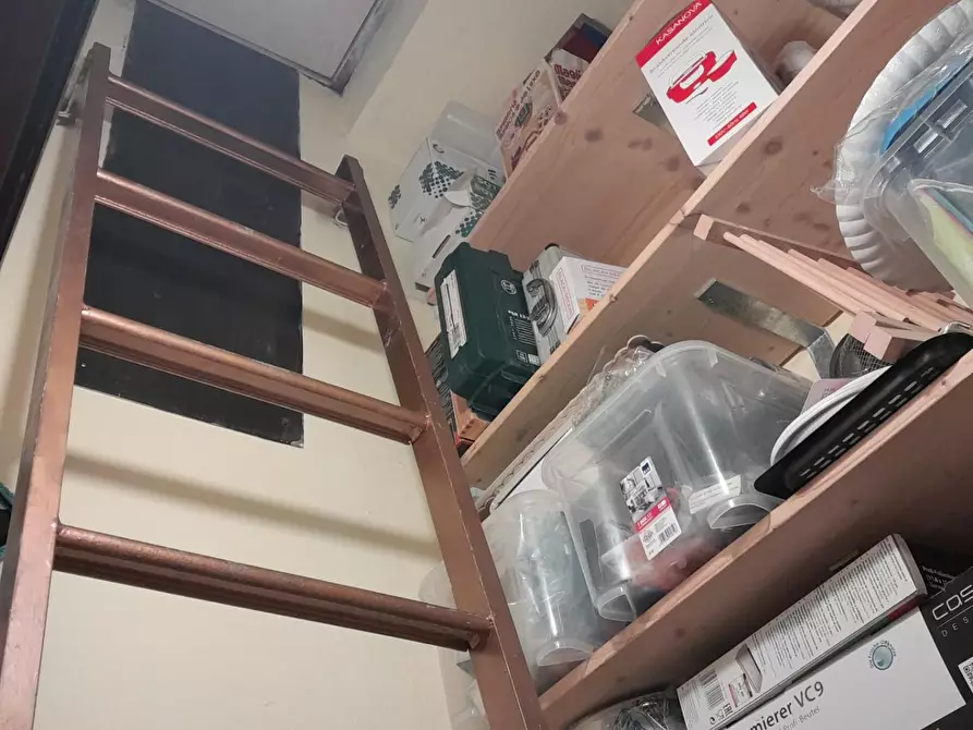 Immagine 15 di Mansarda in vendita  a Capannori