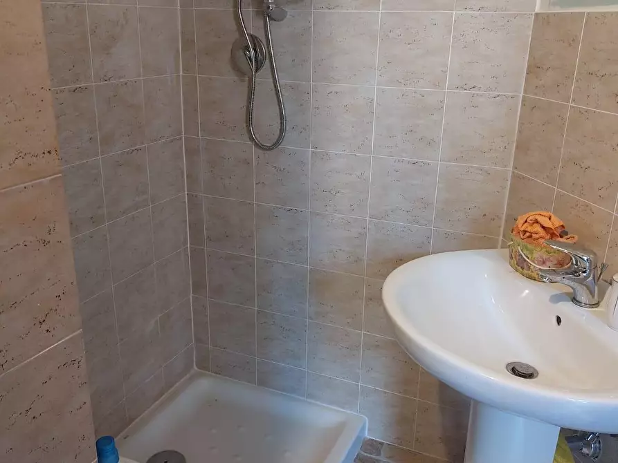 Immagine 5 di Mansarda in vendita  a Capannori