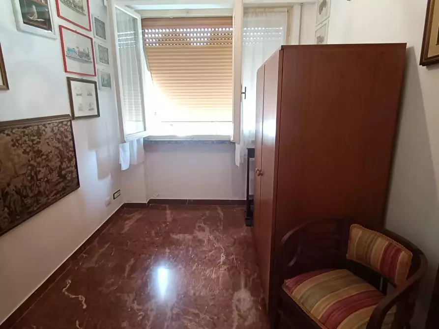 Immagine 26 di Appartamento in vendita  a Carrara