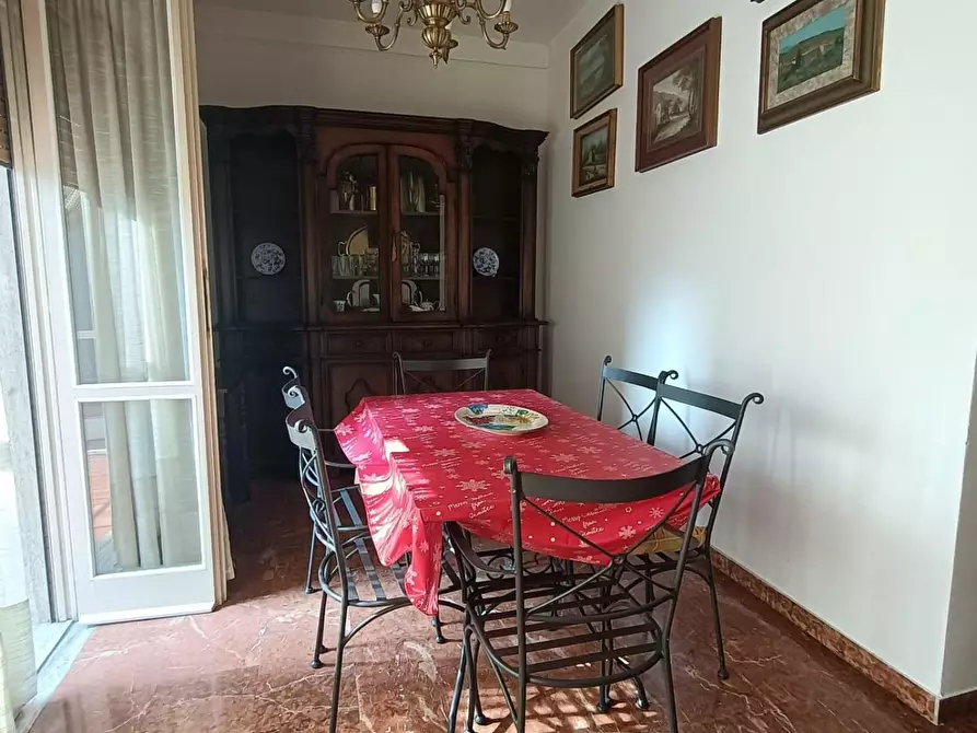 Immagine 18 di Appartamento in vendita  a Carrara