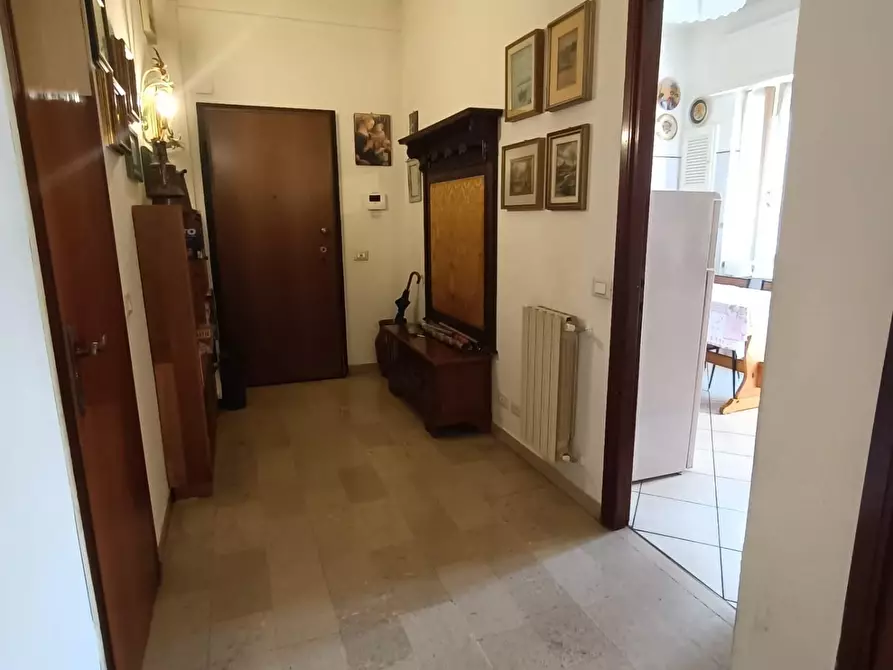 Immagine 20 di Appartamento in vendita  a Carrara