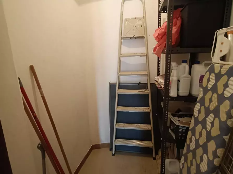 Immagine 27 di Appartamento in vendita  a Carrara