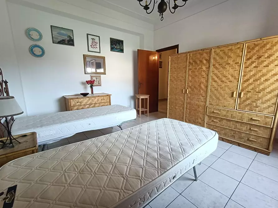 Immagine 6 di Appartamento in vendita  a Carrara