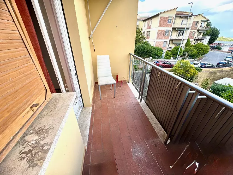Immagine 22 di Appartamento in vendita  a Siena