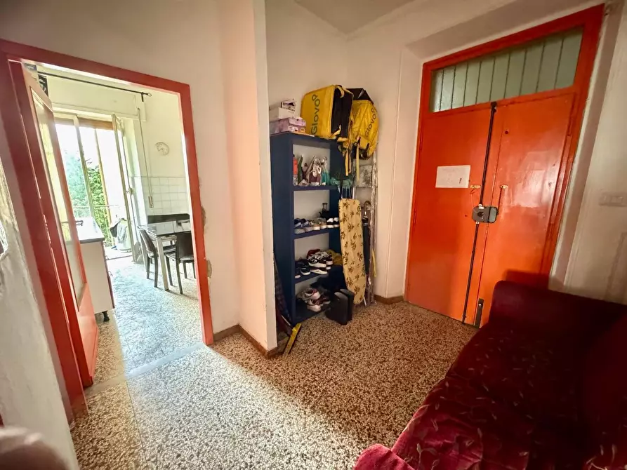 Immagine 17 di Appartamento in vendita  a Siena