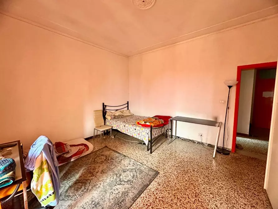 Immagine 19 di Appartamento in vendita  a Siena