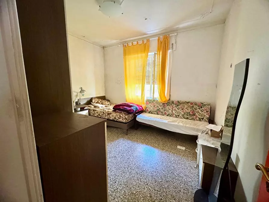 Immagine 8 di Appartamento in vendita  a Siena
