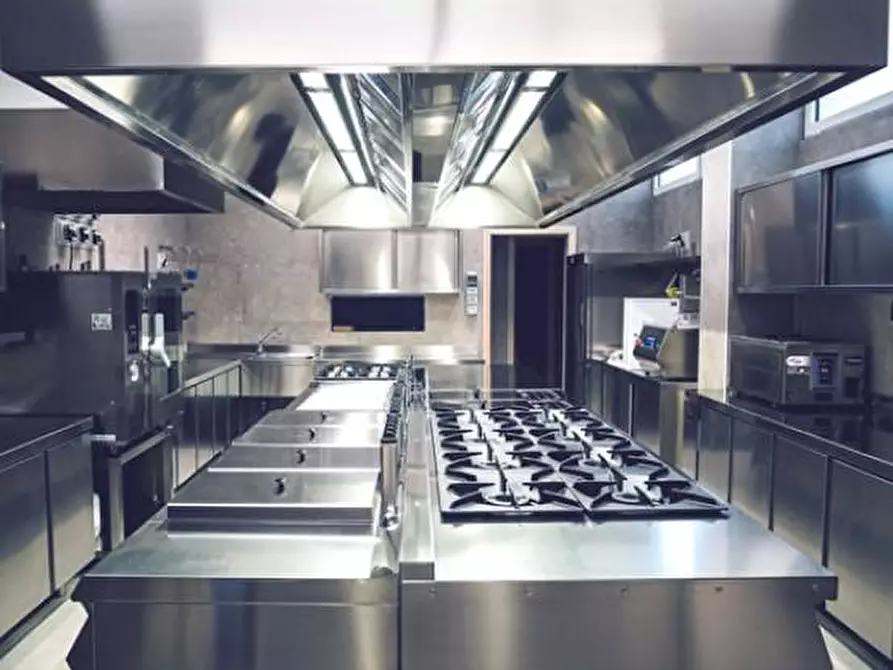 Immagine 5 di Bar / Ristorante in affitto  a Vicopisano