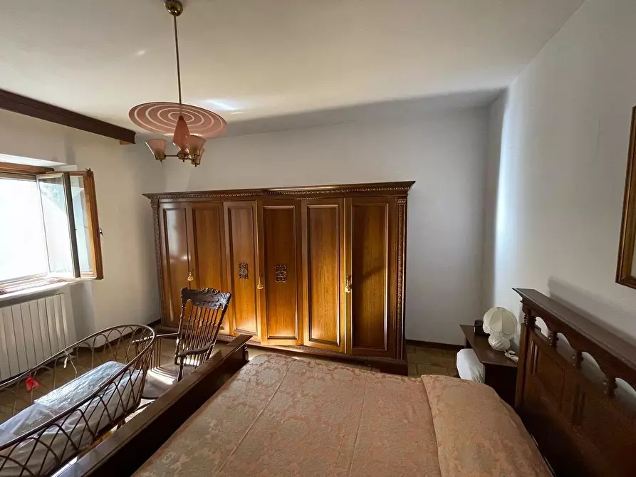 Immagine 75 di Casa colonica in vendita  a Arcidosso