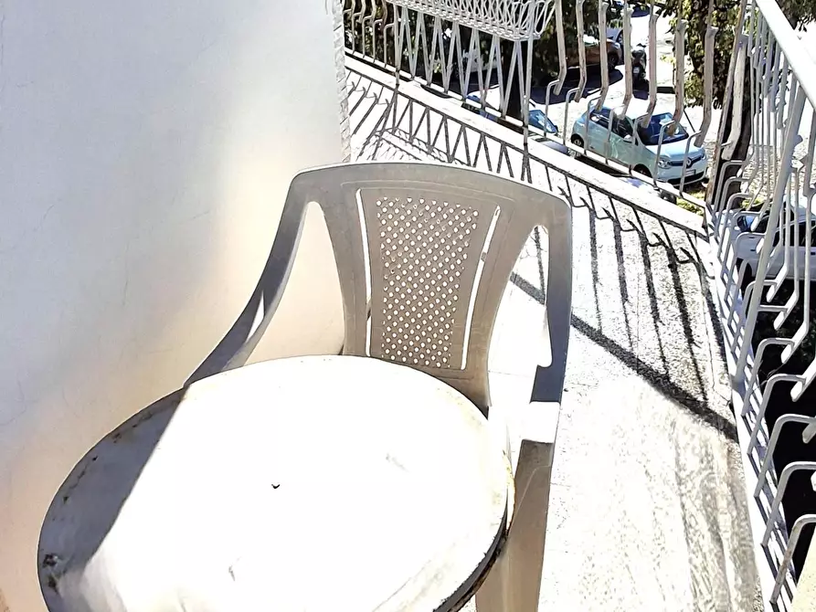 Immagine 12 di Appartamento in vendita  a Lucca