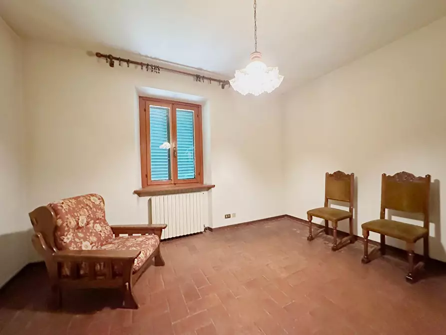 Immagine 14 di Casa indipendente in vendita  a Pescia