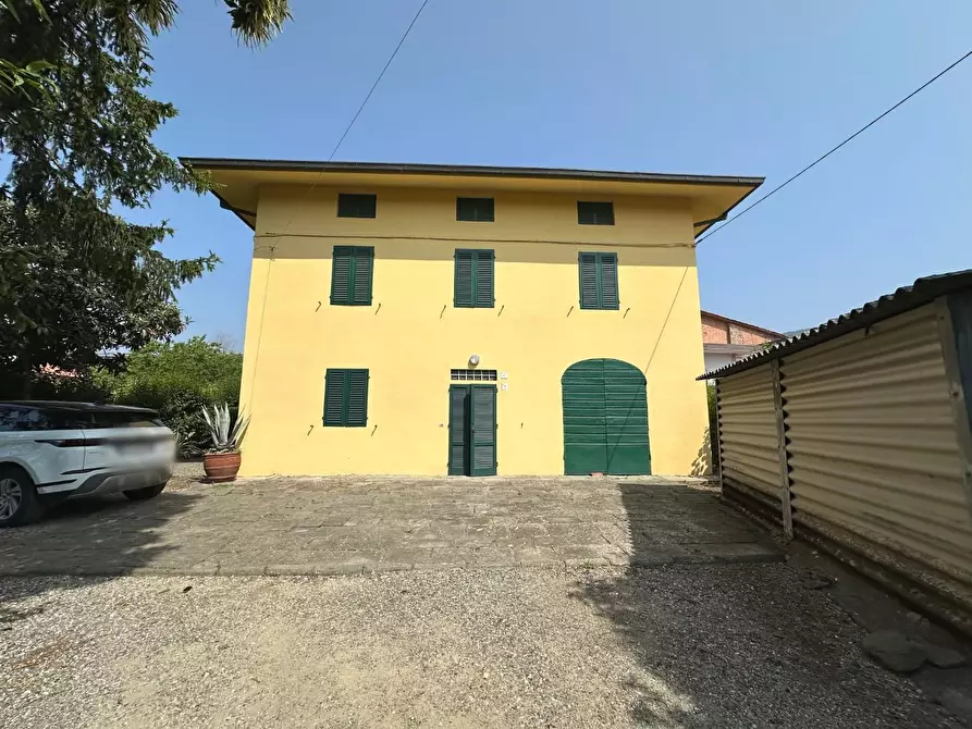 Immagine 23 di Casa indipendente in vendita  a Pescia