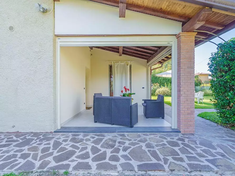 Immagine 4 di Casa indipendente in vendita  a Camaiore