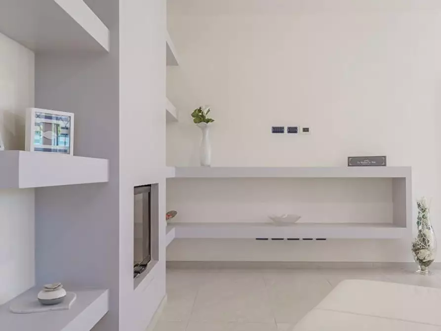 Immagine 23 di Casa indipendente in vendita  a Camaiore