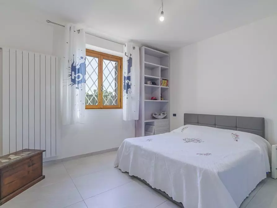 Immagine 37 di Casa indipendente in vendita  a Camaiore